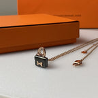 ¡®Loco¡¯CONSTANCE BLACK PEDANT PINK GOLD NECKLACE