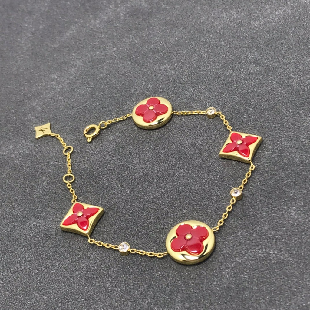 ¡®Loco¡¯STAR AND SUN CARNELIAN 4 MOTIFS 3 DIAMONDS