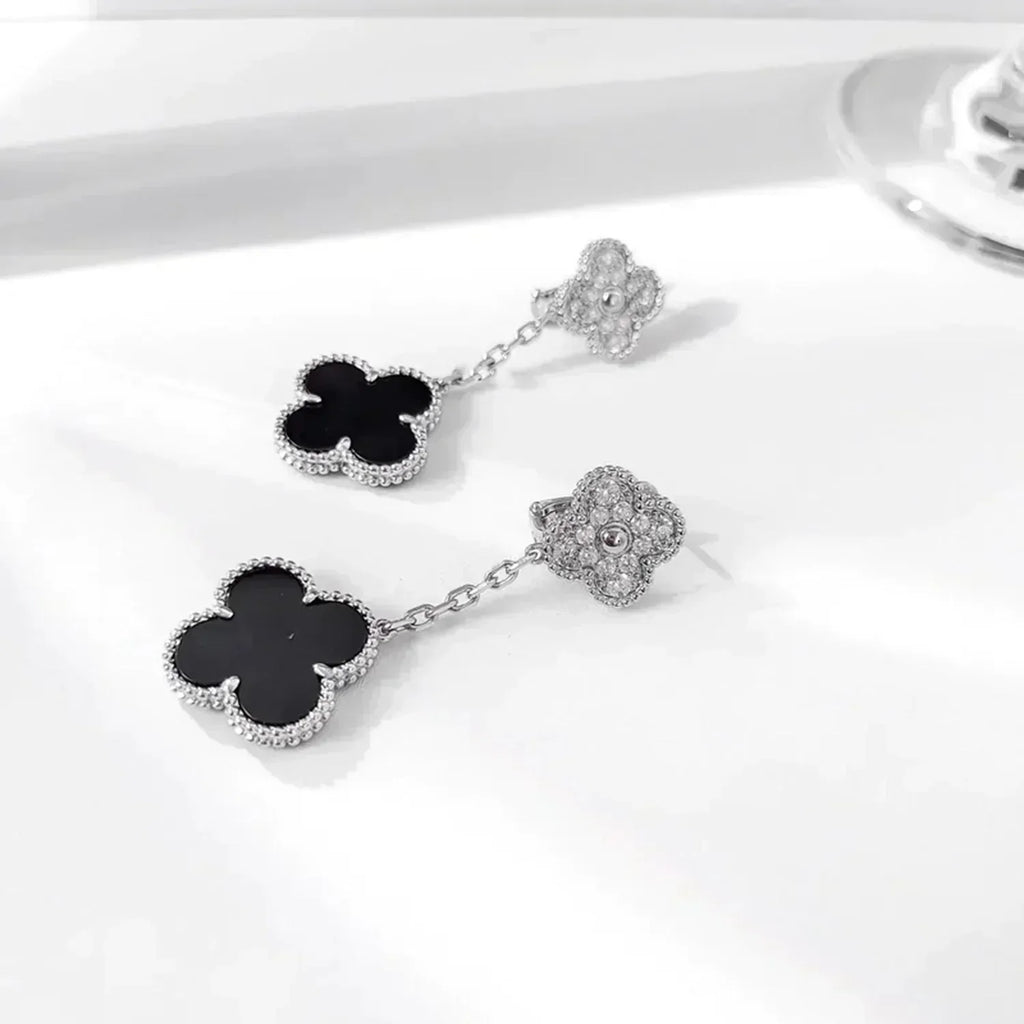 ¡®Loco¡¯CLOVER 2 MOTIFS  DIAMOND ONYX EARRINGS SILVER