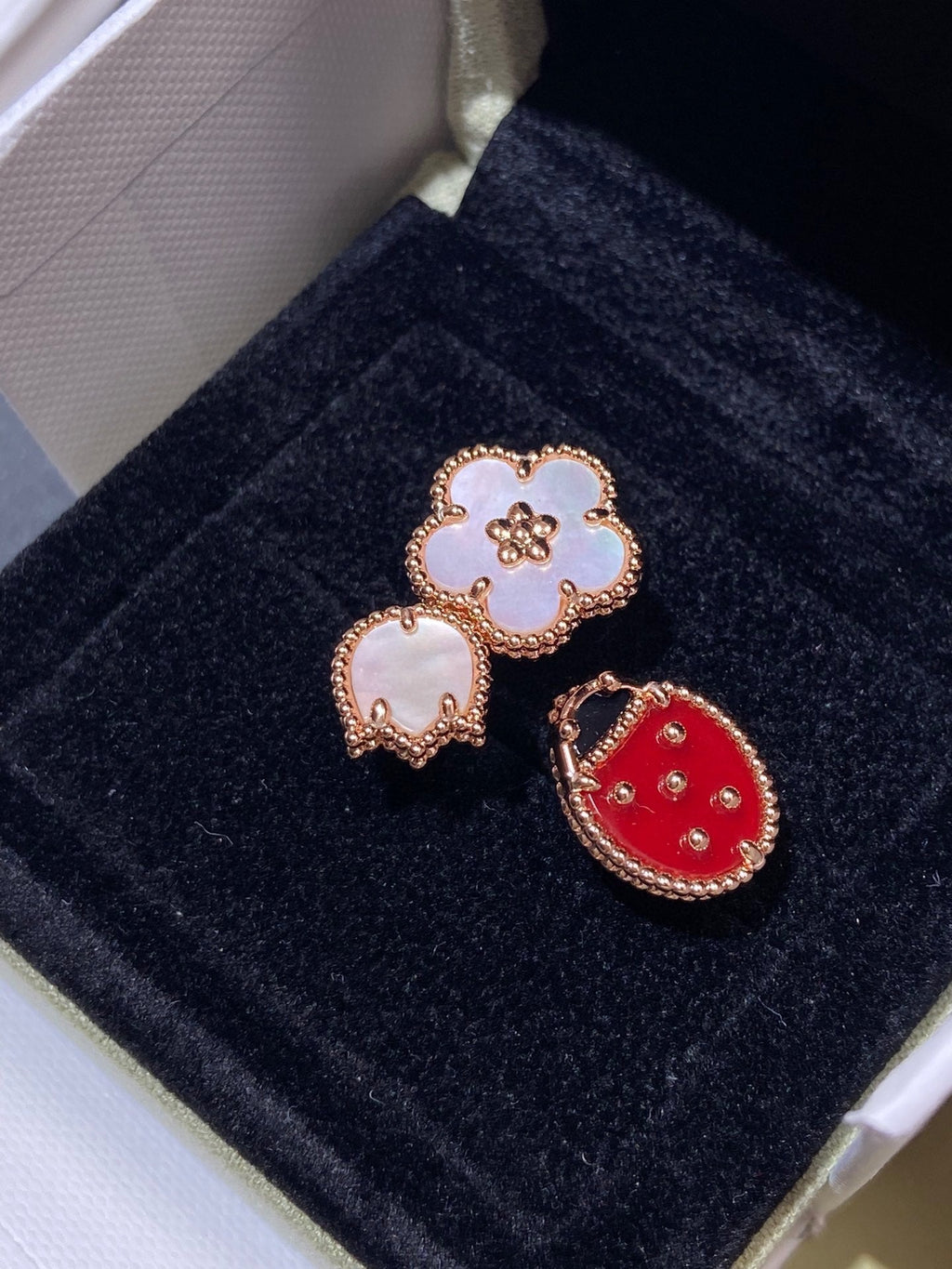 ¡®Loco¡¯LUCKY 3 MOTIF ROSE GOLD RING