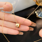 ¡®Loco¡¯BEE MINI NECKLACE
