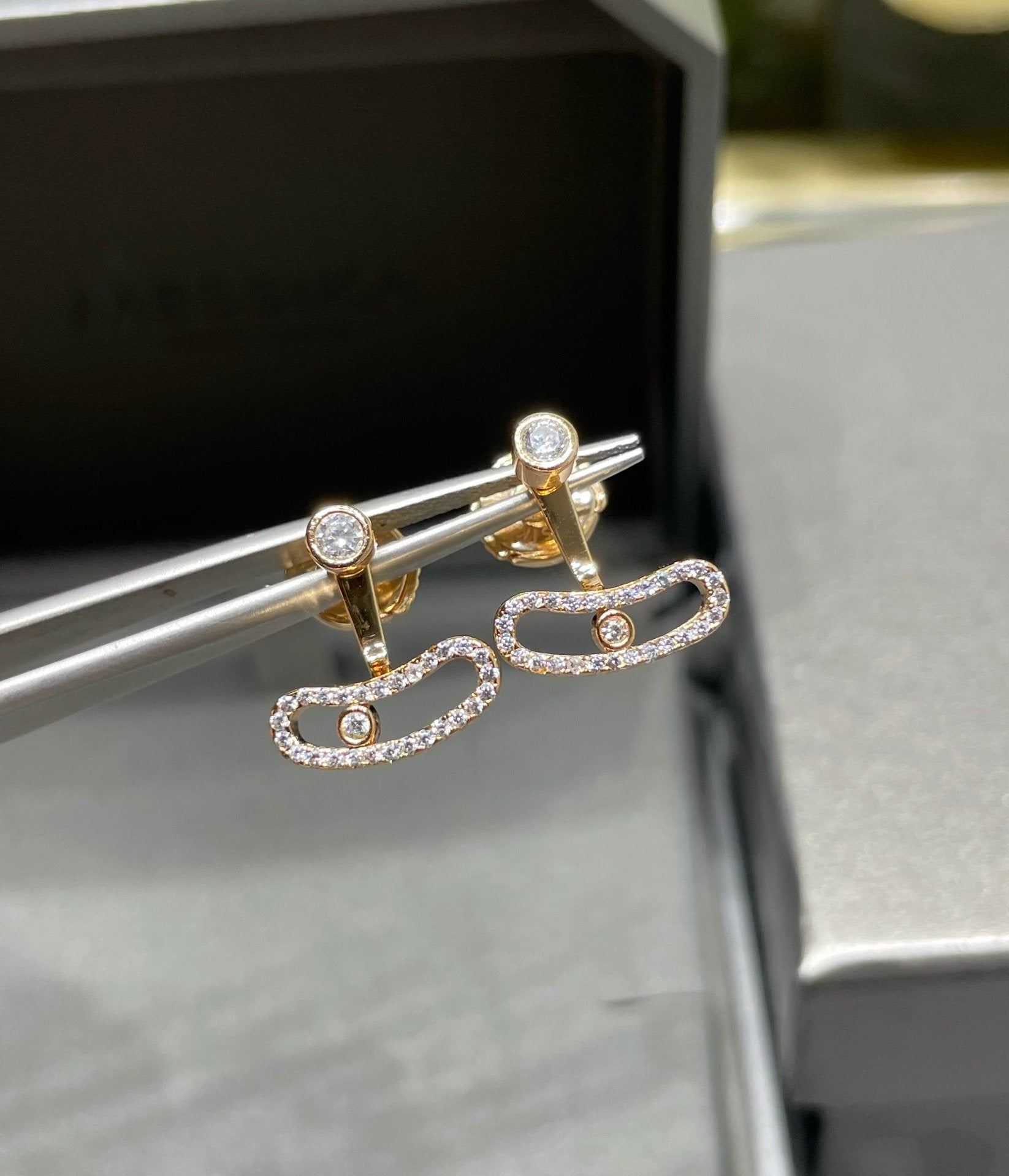 [Loco ]MOVE UNO PINK GOLD DIAMOND EARRINGS