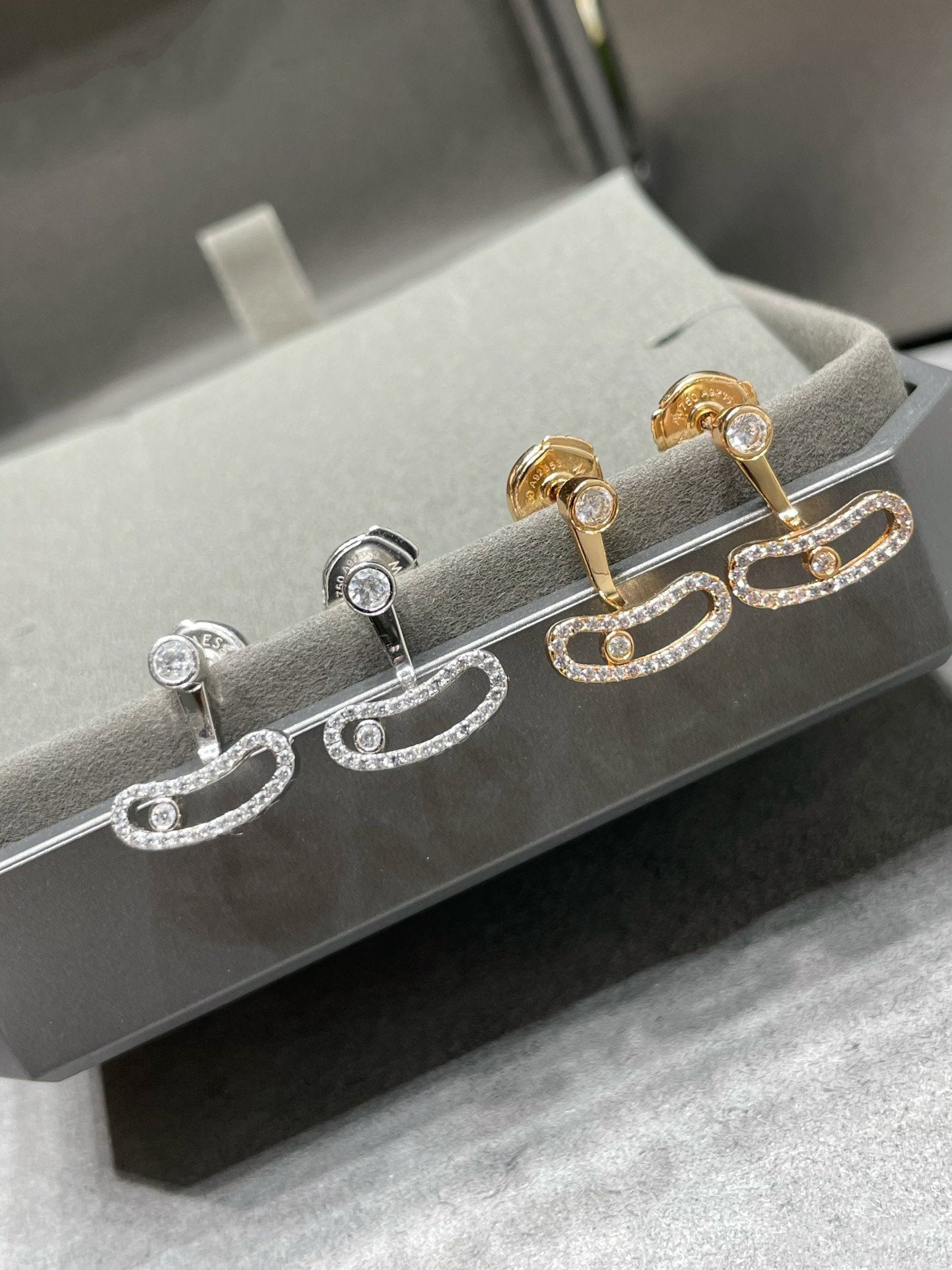 [Loco ]MOVE UNO PINK GOLD DIAMOND EARRINGS