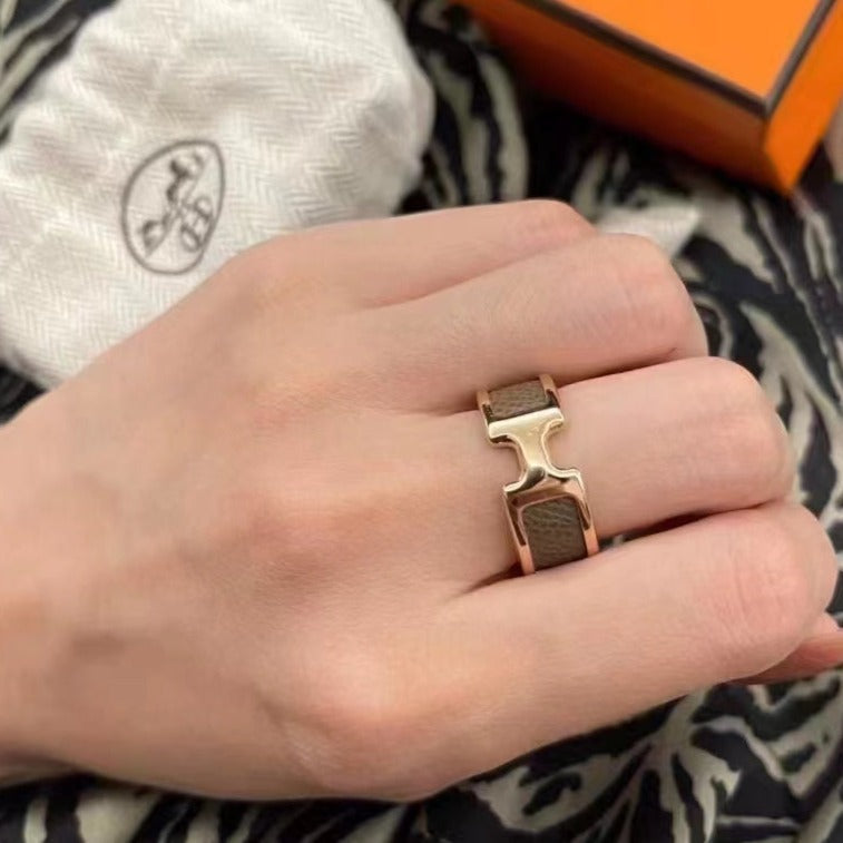 ¡®Loco¡¯OLYMPE PINK GOLD RING