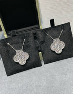 ¡®Loco¡¯CLOVER 25MM LARGE PENDANT DIAMOND PAVED SILVER NECKLACE