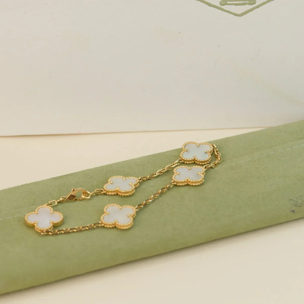 [Loco]New CLOVER WHITE PEARL MOP 5 MOTIF BRACELET COLLECTION
