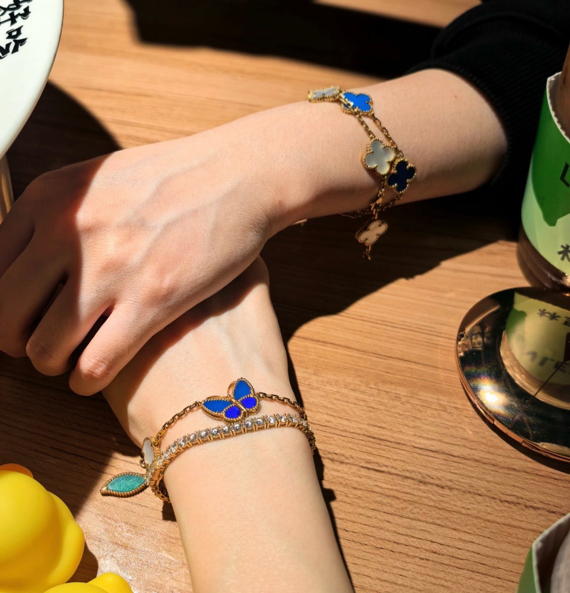 [Loco JURI]LUCKY SPRING BUTTERFLY 5 MOTIF BRACELET