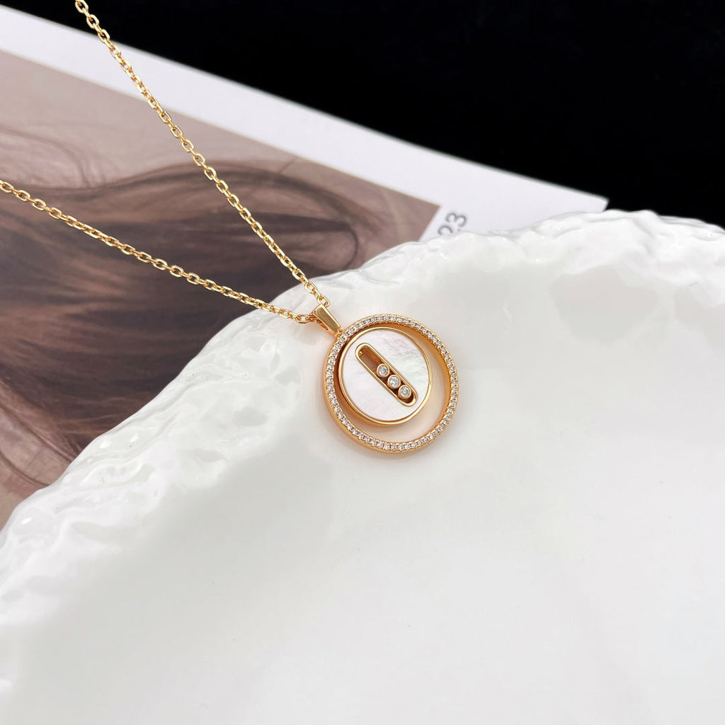 [Loco ]Loco MOVE MM NACRE BLANCHE DIAMOND NECKLACE