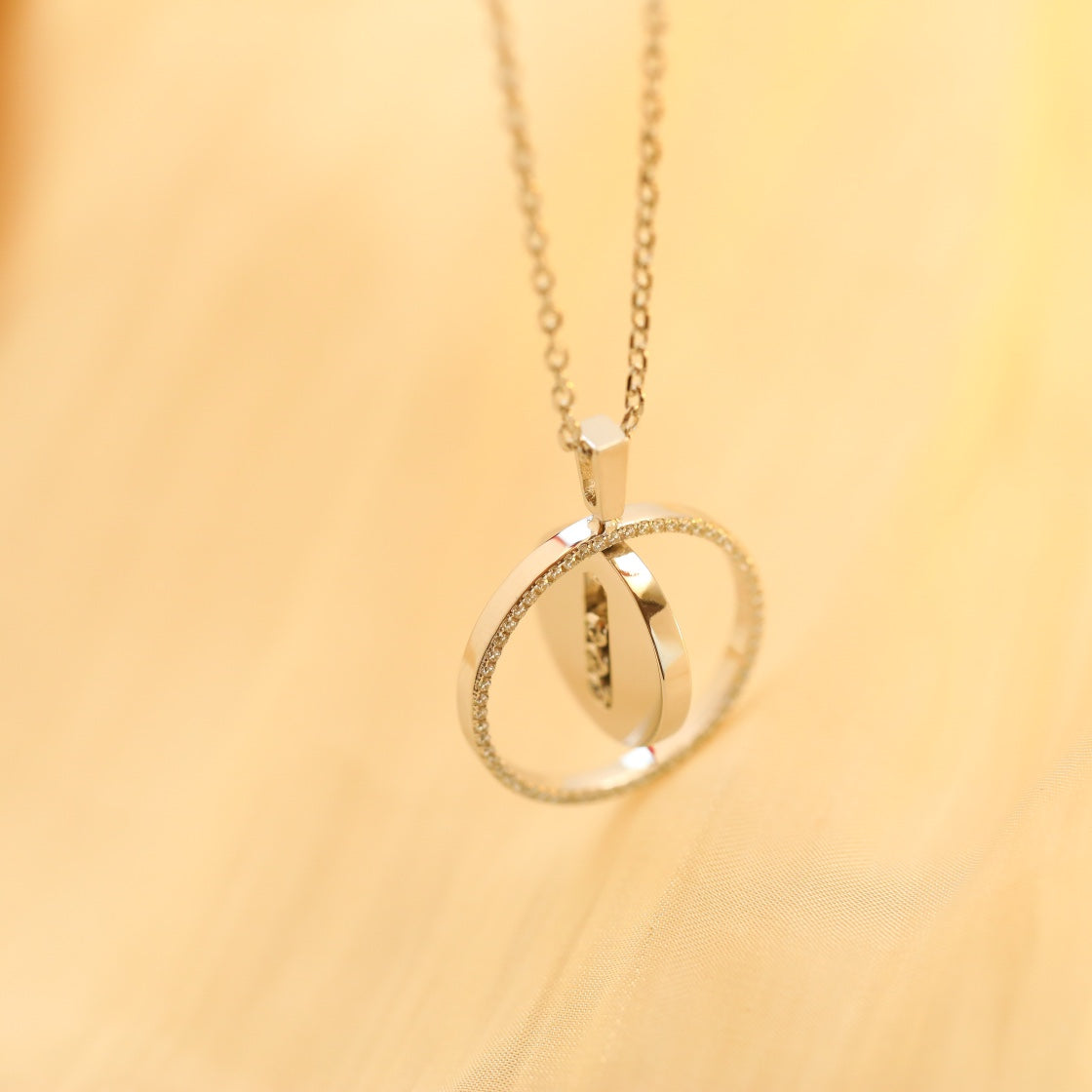 [Loco ]Loco MOVE MM SILVER DIAMOND NECKLACE