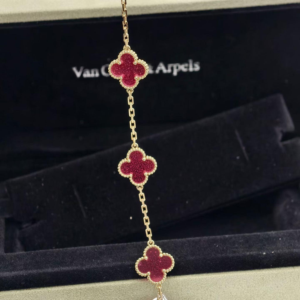 [Loco]NEW CLOVER 5 MOTIFS PINK ENAMEL BRACELET