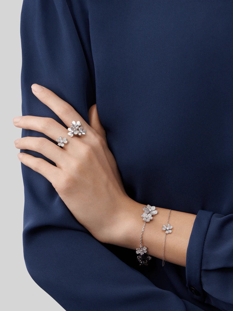 ¡®Loco¡¯FRIVOLE SILVER FLOWER DIAMOND BRACELET