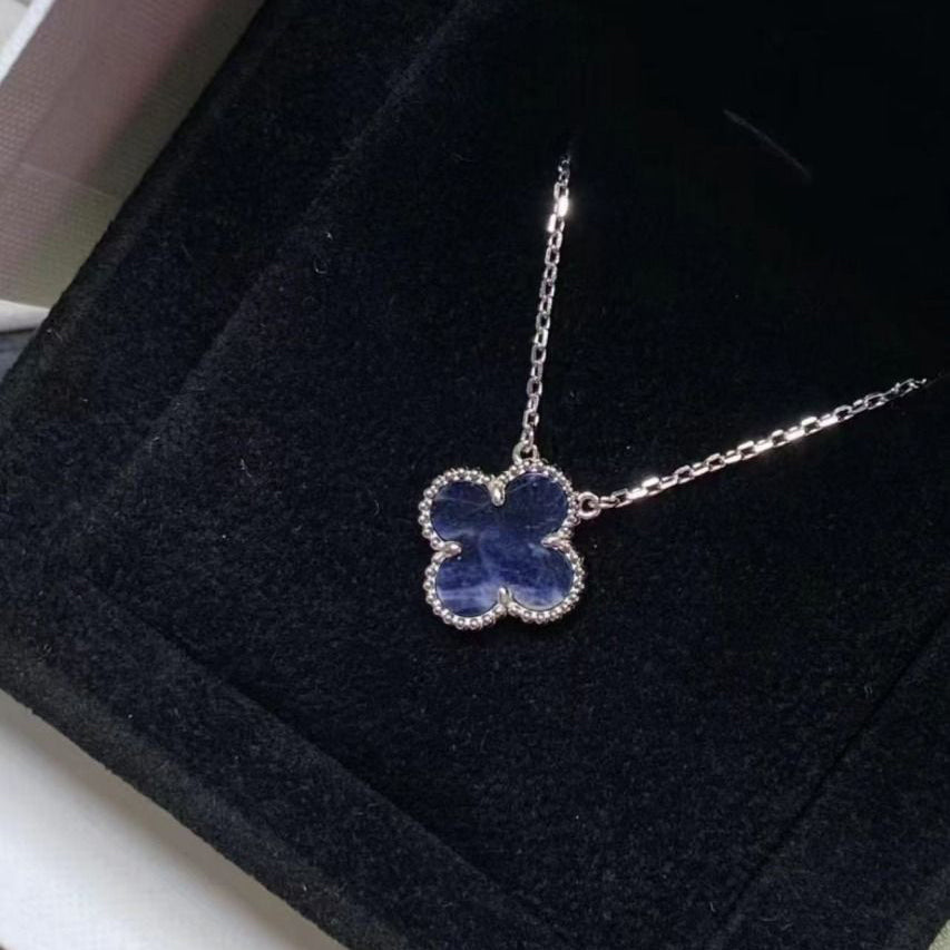 ¡®Loco¡¯CLOVER 15MM PIETERSITE NECKLACE SILVER